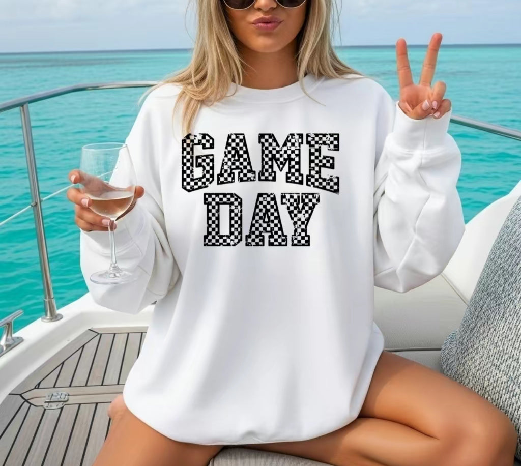 Game Day Sweatshirt – Pink Checkered Letter Pullover, Cozy Sports Crewneck for Women